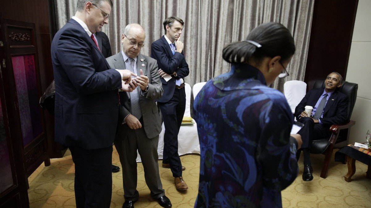 Southeast Asian heads of state and dialogue partners at the ASEAN Summit in Vientiane, Laos
