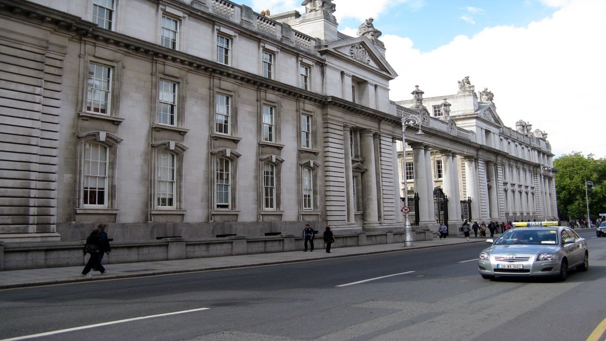 Gedung Pemerintahan bersejarah di Dublin tempat digelarnya KTT Eurogroup