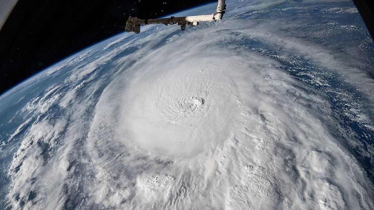 Satellite image of Hurricane Milton showing a well-defined eye over the southern Gulf of Mexico