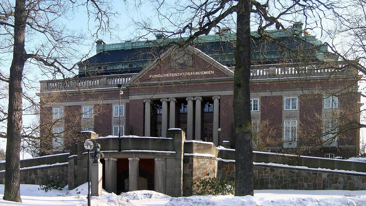Nobel Prize medal in Physics displayed at the Royal Swedish Academy of Sciences in Stockholm