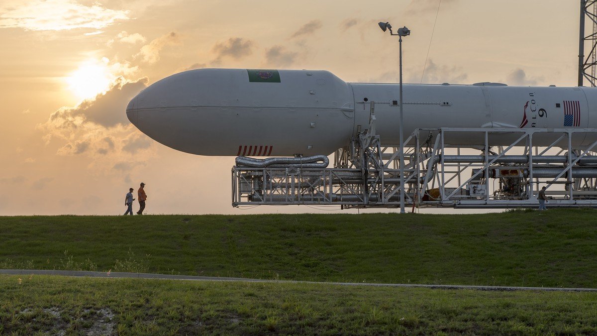 SpaceX Falcon 9 rocket carrying the Crew-9 Dragon spacecraft lifting off from Space Launch Complex 40 at Cape Canaveral