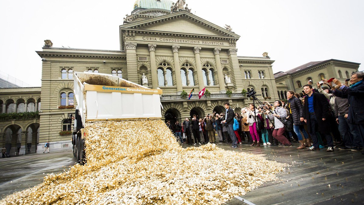 Swiss Federal Palace Bundeshaus in Bern under blue skies symbolizing direct democracy